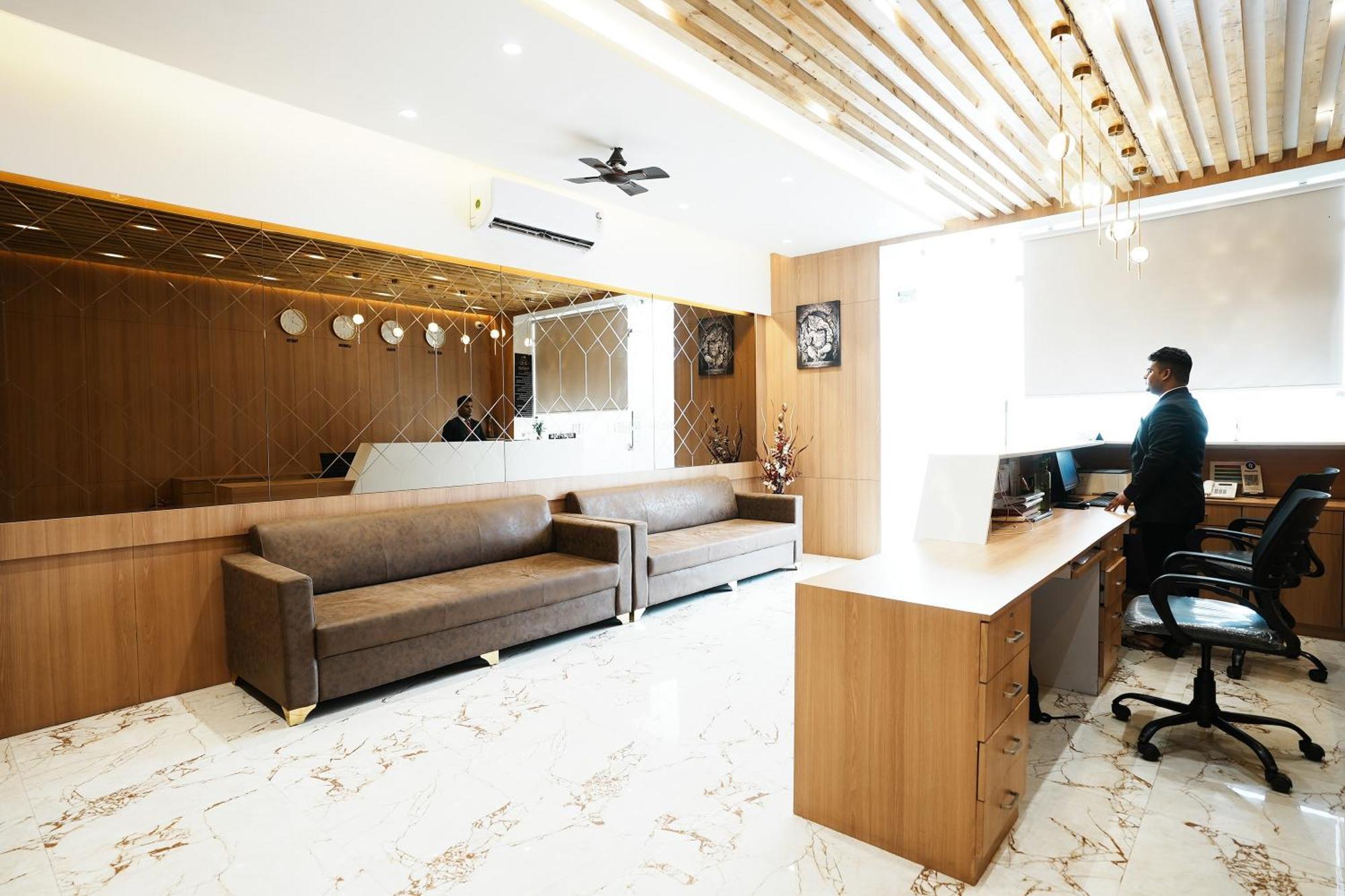 Madhav Residency Hotel & Banquet, Kalyan, Mumbai Ngoại thất bức ảnh