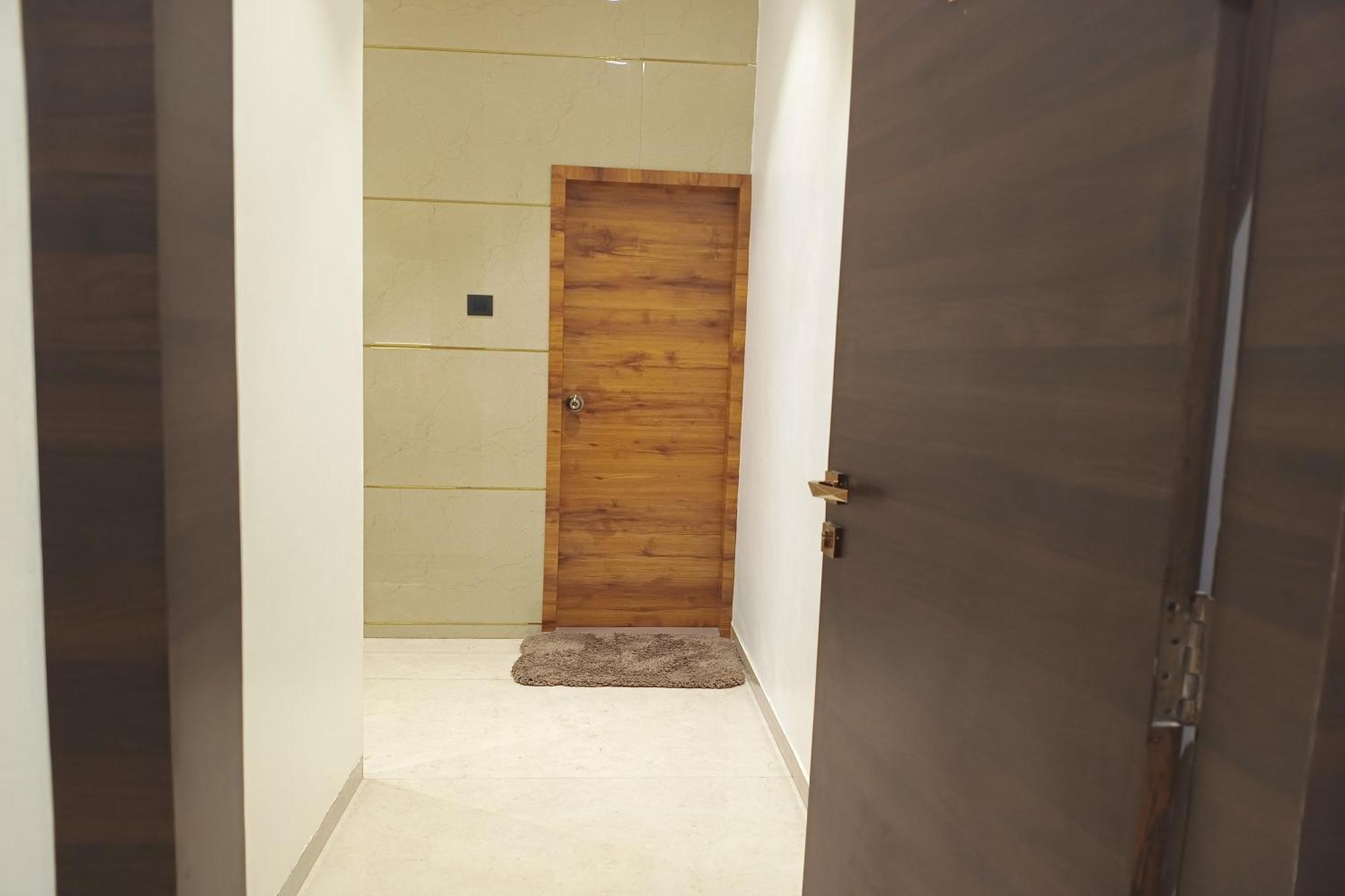 Madhav Residency Hotel & Banquet, Kalyan, Mumbai Ngoại thất bức ảnh